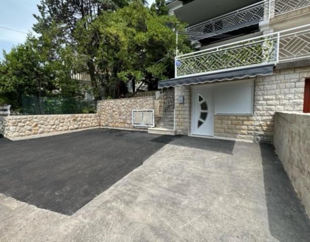 Lory Apartmani Dramalj Exterior foto
